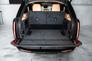 Range Rover P530 LWB Autobiography 25MY 7 Seats