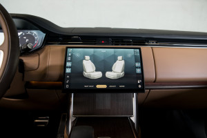 Range Rover P530 LWB Autobiography 25MY 7 Seats