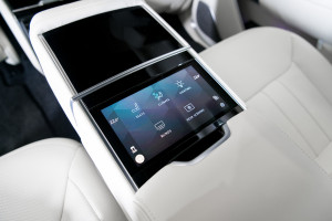 Range Rover P460e LWB Autobiography 24MY