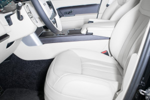 Range Rover P550e Autobiography 24MY