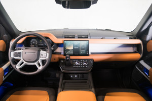 Land Rover Defender P400 X Dynamic