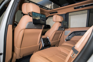 Range Rover P460e Autobiography 25MY