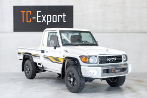 Toyota Land Cruiser GRJ79 70th Anniversary SC (T1)