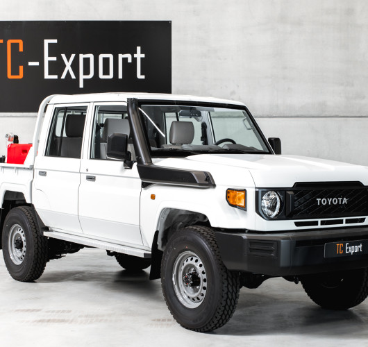Toyota Land Cruiser HZJ79 4x4 Double Cab Pick-up Fire Fighting Vehicle