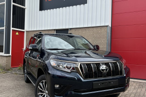 Toyota Land Cruiser - Tech Edition